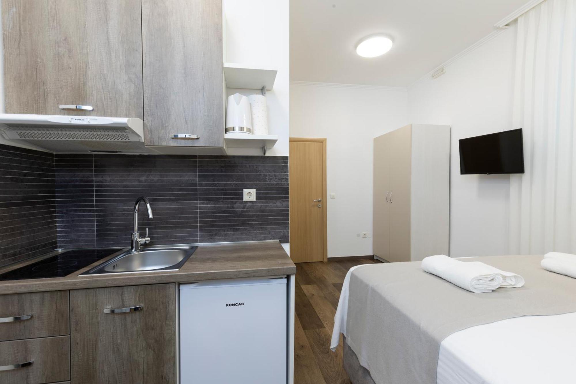 Split Varos Inn Eksteriør bilde